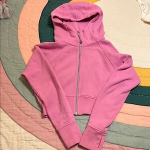 Lululemon Pink Zip-up cropped hoodie